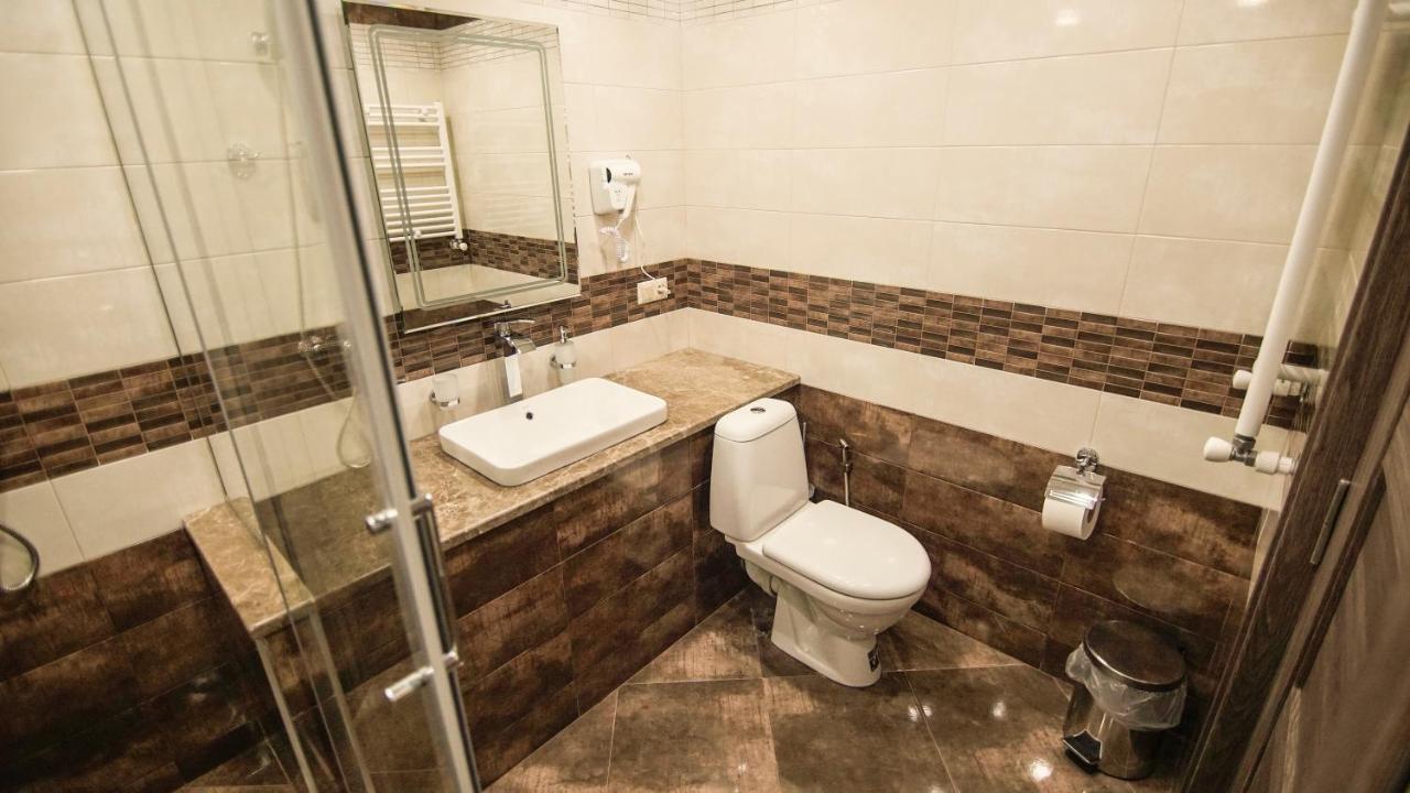 Hotel Juralius Tbilisi Exterior foto